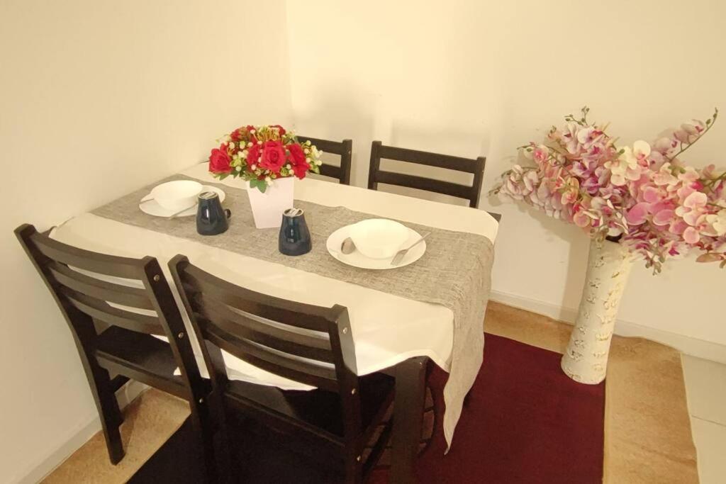 Hzb301-Selfcheck-In-Wi-Fi- Netflix- Parking- Pool-2 Bedroom- Klia, 7099 Sepang Buitenkant foto